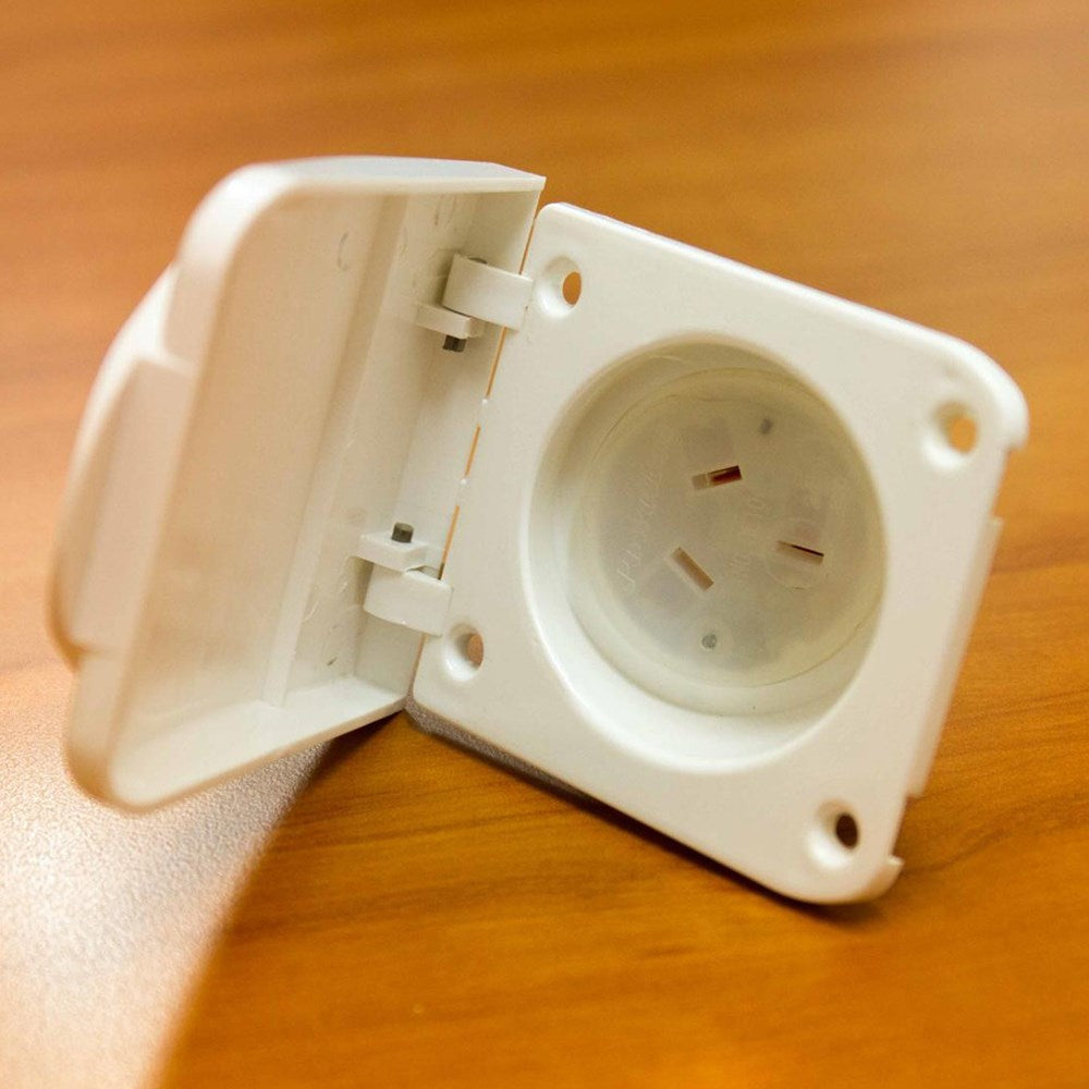 10 AMP POWER OUTLET WHITE TRANSCO