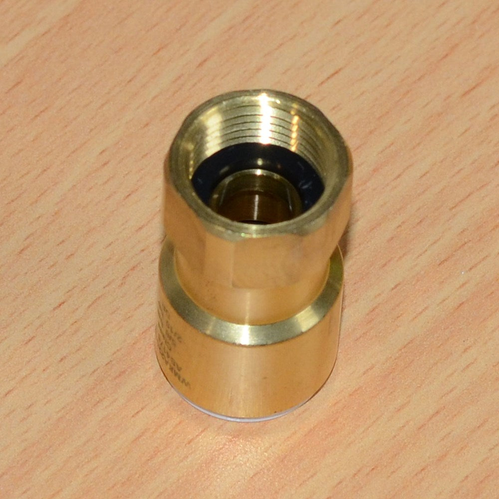 JG WATERMARK 12mm ADAPTOR x 3/8" BSP COUPLER