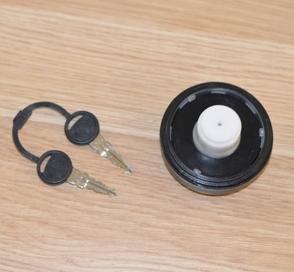 WATER FILLER LOCKABLE CAP & KEY - BLACK