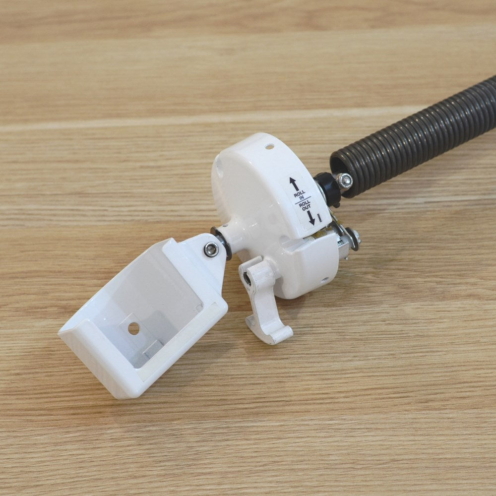 LIPPERT SOLERA - DRIVE HEAD & SPRING ASSEMBLY - PC WHITE. 346856